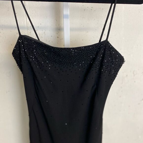 #308 CACHET Black Beaded Cocktail Dress - Picture 4 of 11